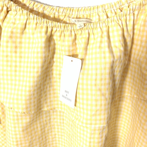 NWT Yellow and White Checker Off The Shoulder Top - Picture 4 of 6